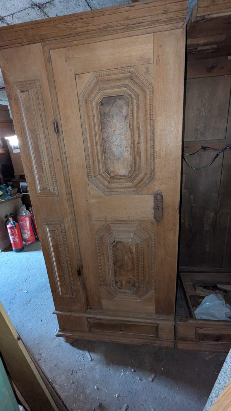 Zweitüriger Renaissance-Schrank aus Eiche, zweiteilig 1580 - 1620 – Bild 15