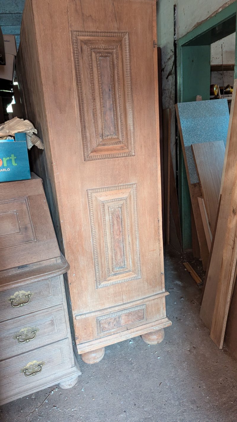 Zweitüriger Renaissance-Schrank aus Eiche, zweiteilig 1580 - 1620 – Bild 28