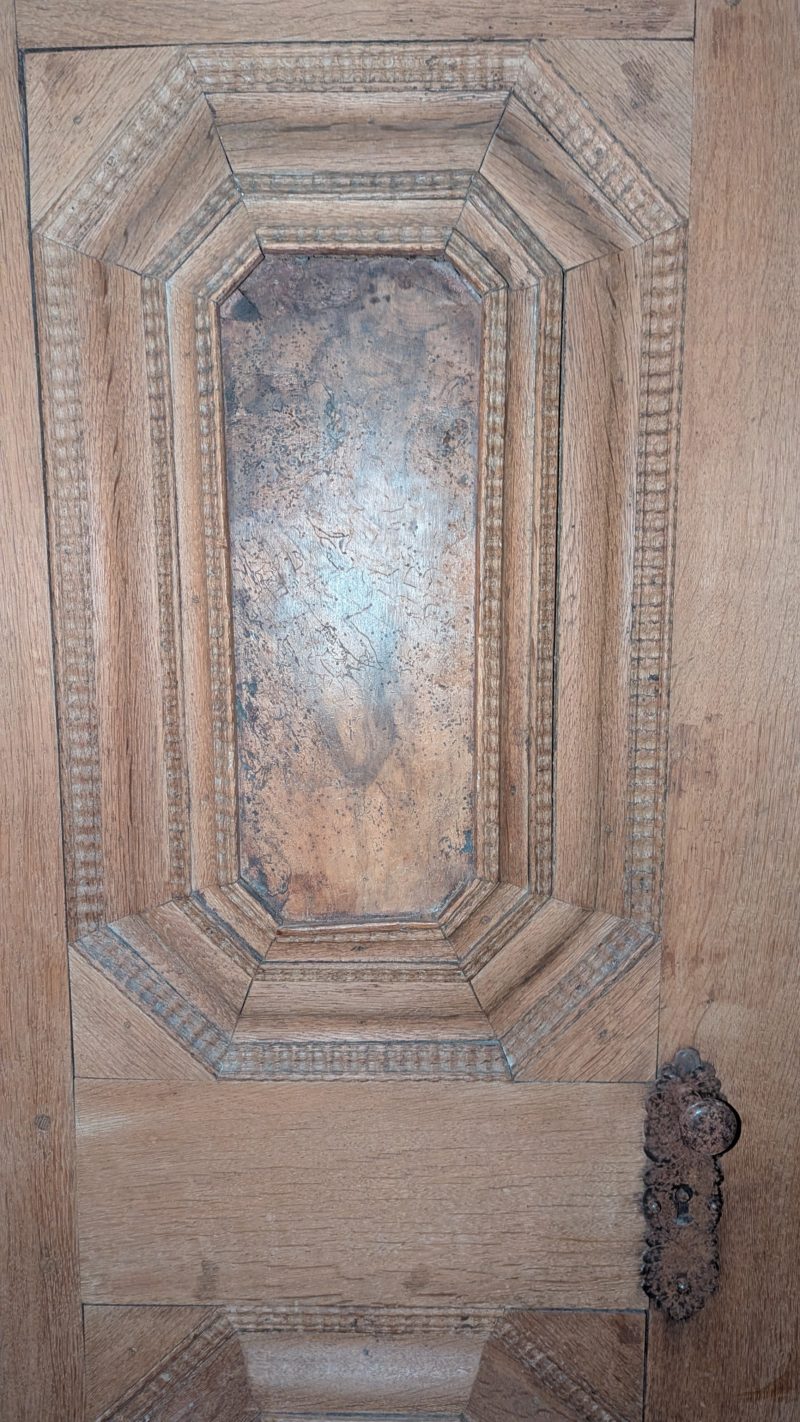 Zweitüriger Renaissance-Schrank aus Eiche, zweiteilig 1580 - 1620 – Bild 5