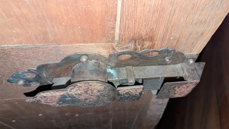 Zweitüriger Renaissance-Schrank aus Eiche, zweiteilig 1580 - 1620 – Bild 10